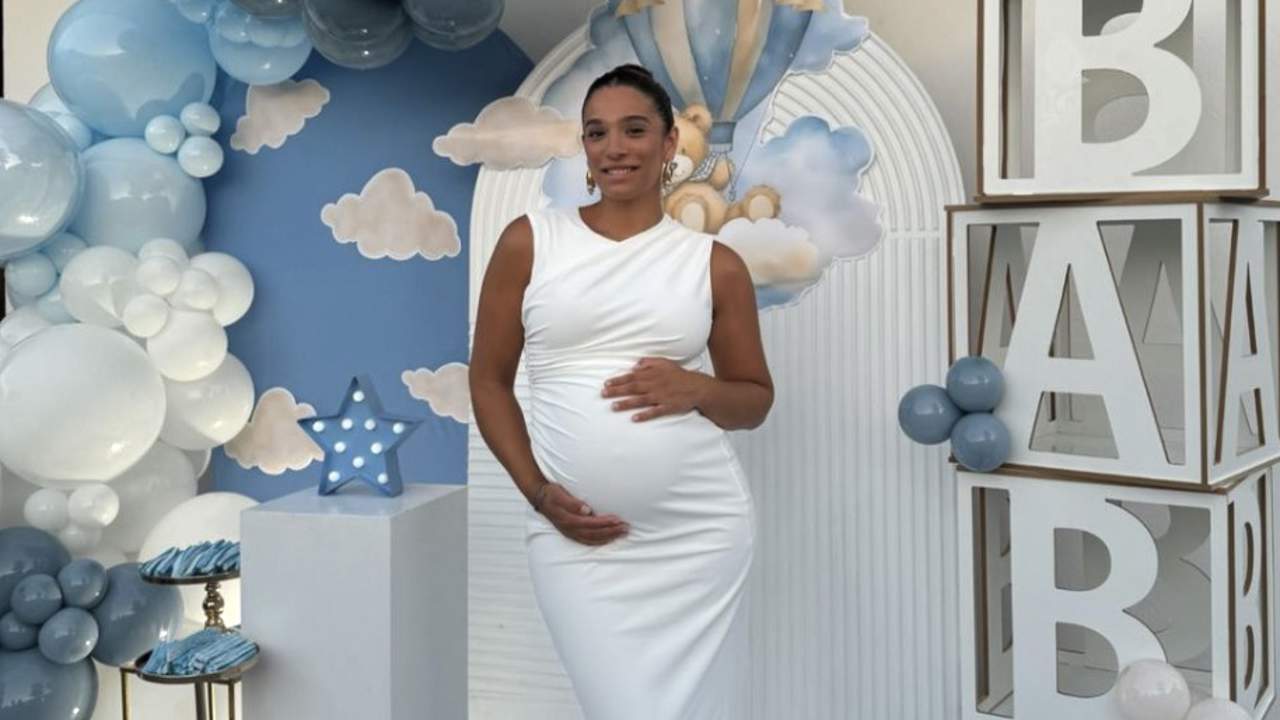 Alma Cortés Bollo abre el álbum privado de la 'baby shower' de su segundo hijo 