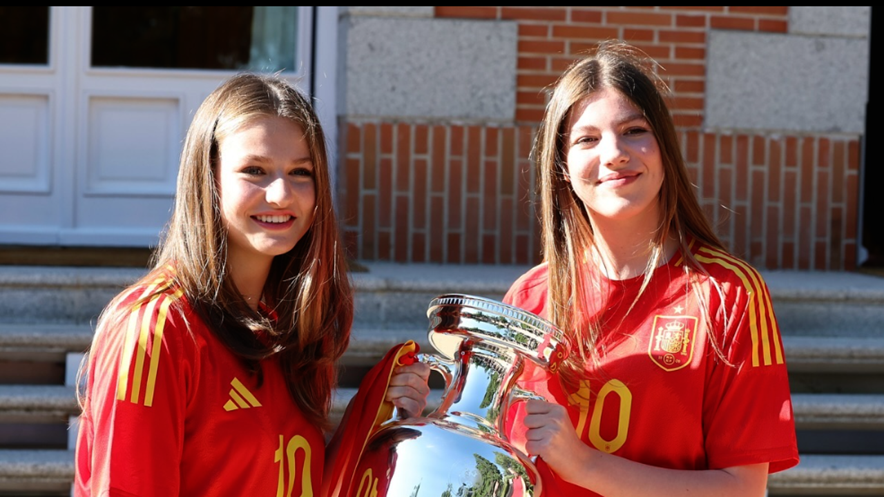 El emotivo recuerdo de Leonor y Sofía que la Casa Real ha compartido por la victoria en la Eurocopa