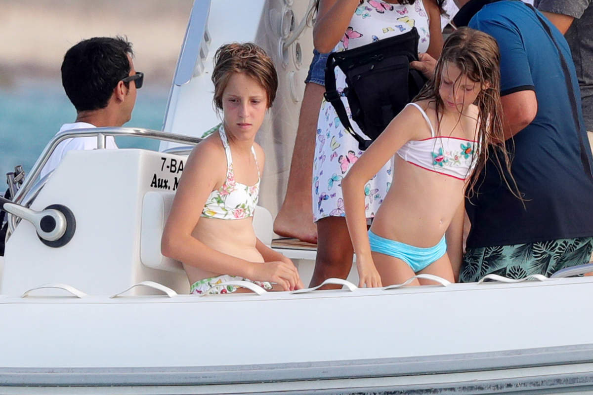 Carmen y Sabina, hijas de Tita Cervera