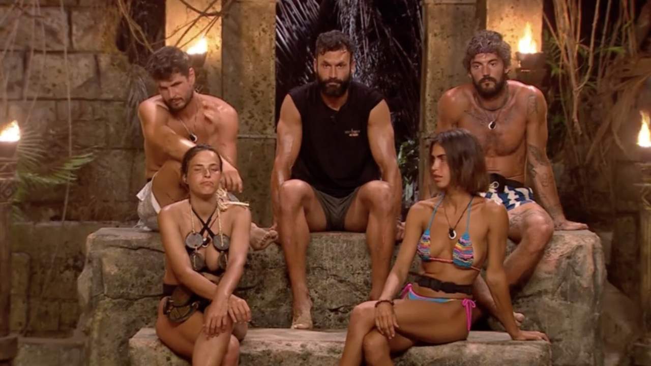 Los nuevos nominados de 'Supervivientes: All Stars' reaccionan estupefactos a las últimas nominaciones tras la doble decisión del líder