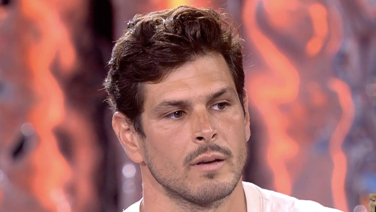 El feroz contraataque de Alejandro Nieto al conocer lo que hizo Tania Medina detrás de cámaras en 'Supervivientes All Stars'