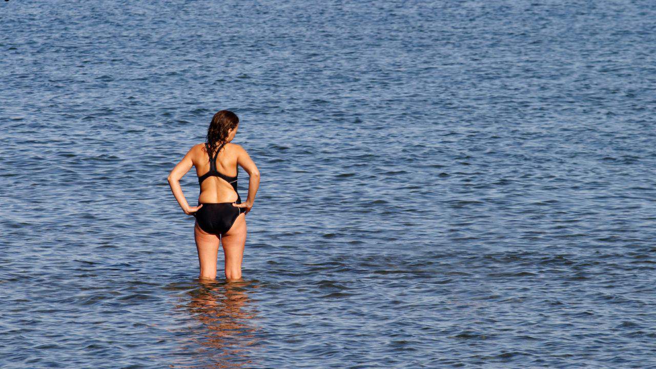 Bañista en la playa