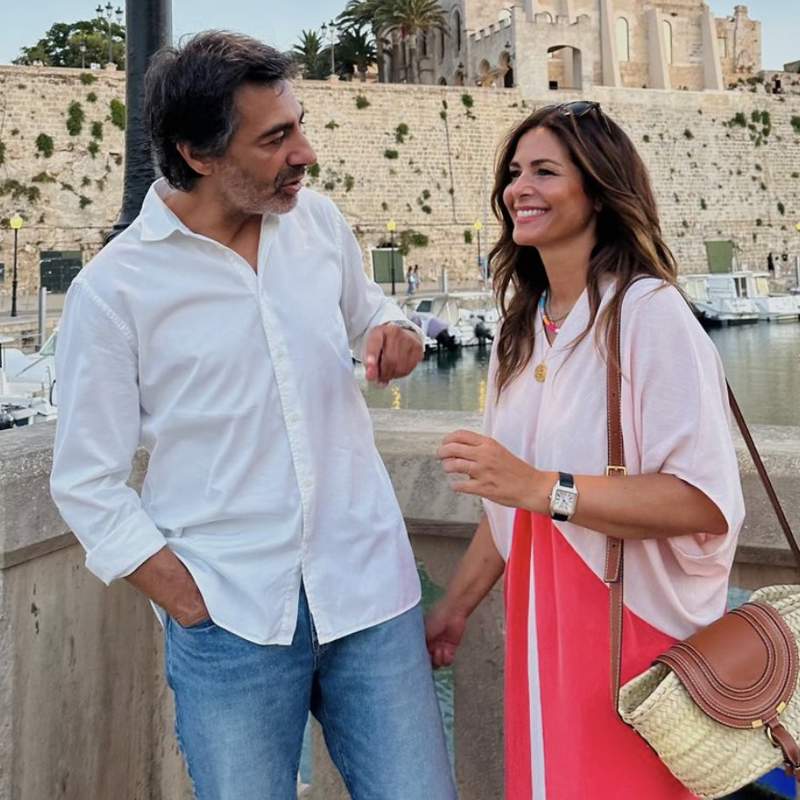 De Menorca a Cádiz: Nuria Roca y Juan del Val disfrutan de unas vacaciones (ecológicas) a todo lujo junto a sus tres hijos