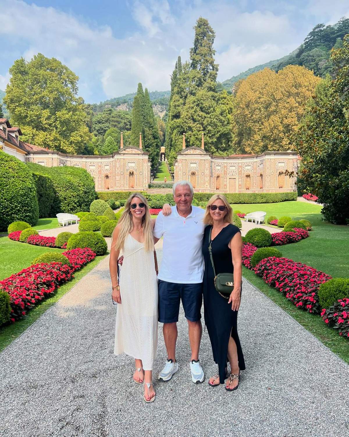 Maribel Nadal con sus padres