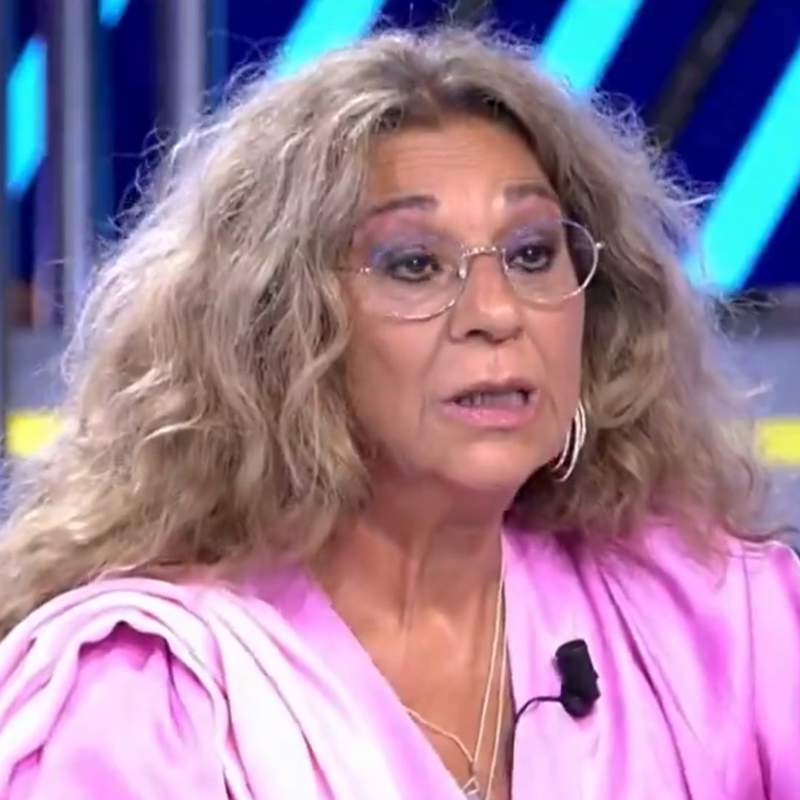 Lolita, muy clara, frena en seco '¡De Viernes!' para hacer una aclaración tras el fallecimiento de Caritina Goyanes