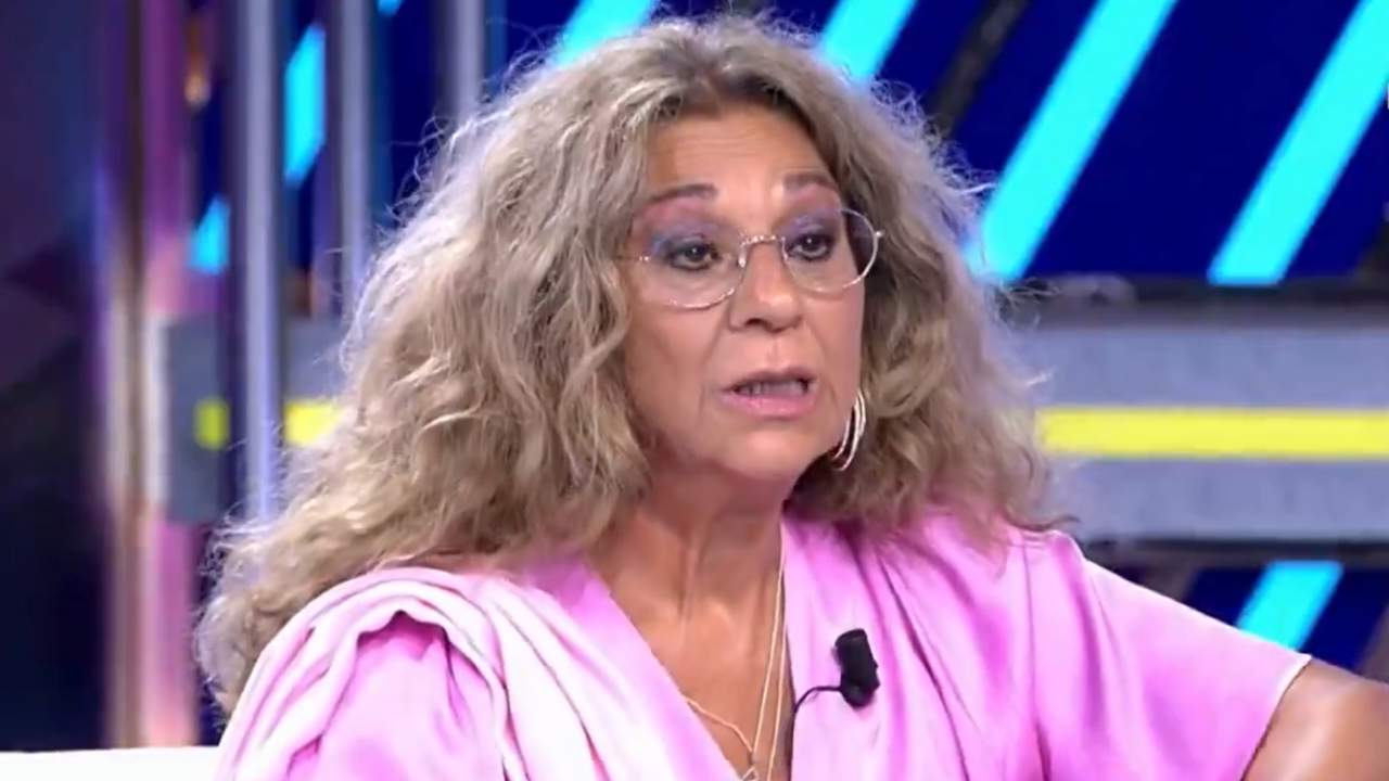 Lolita, muy clara, frena en seco '¡De Viernes!' para hacer una aclaración tras el fallecimiento de Caritina Goyanes