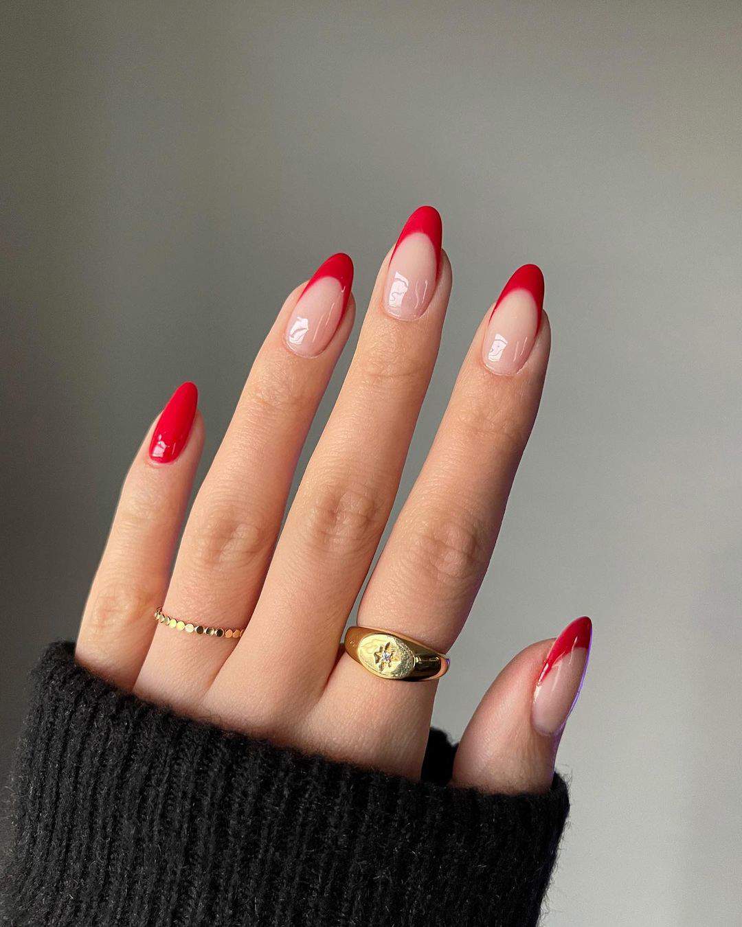 Manicura francesa roja