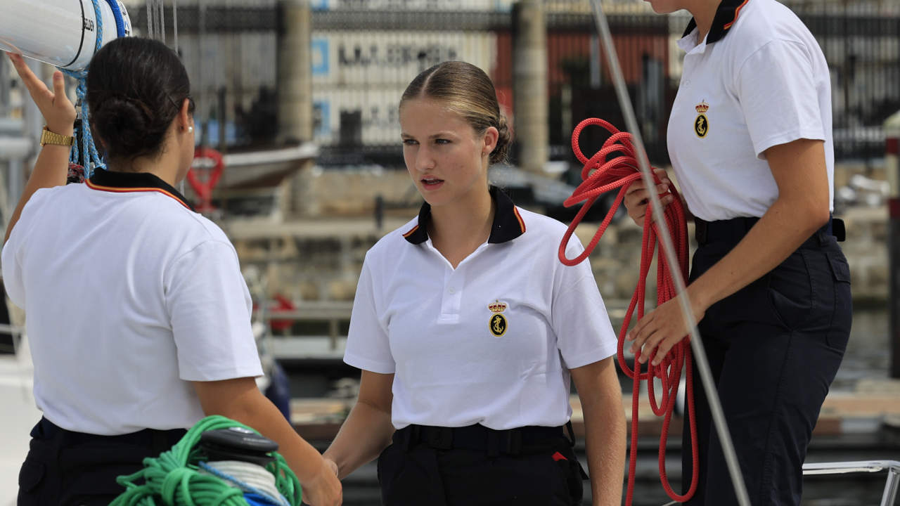 La Escuela Naval de Marín se ve obligada a tomar medidas por el estado físico de la princesa Leonor