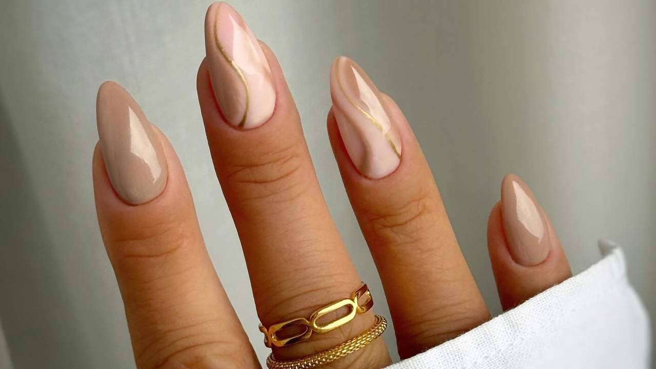 Uñas Invierno 2025: los 25 diseños de uñas que más se llevarán