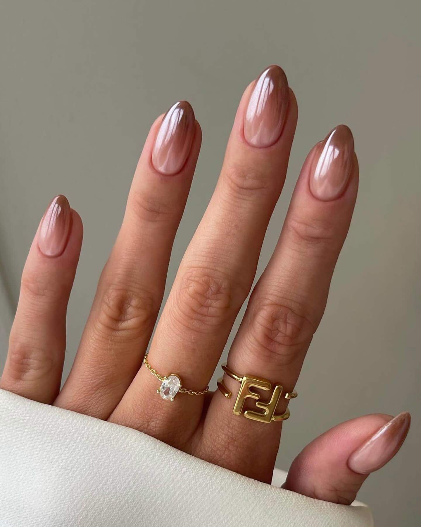 Uñas Invierno 2025 los 25 diseños de uñas que más se llevarán