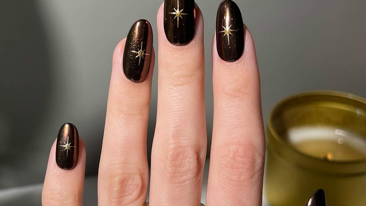 Si buscas un diseño de uñas bonito y elegante toma nota de estas 25 manicuras que llevan arrasando todo el año (y lo que queda...)