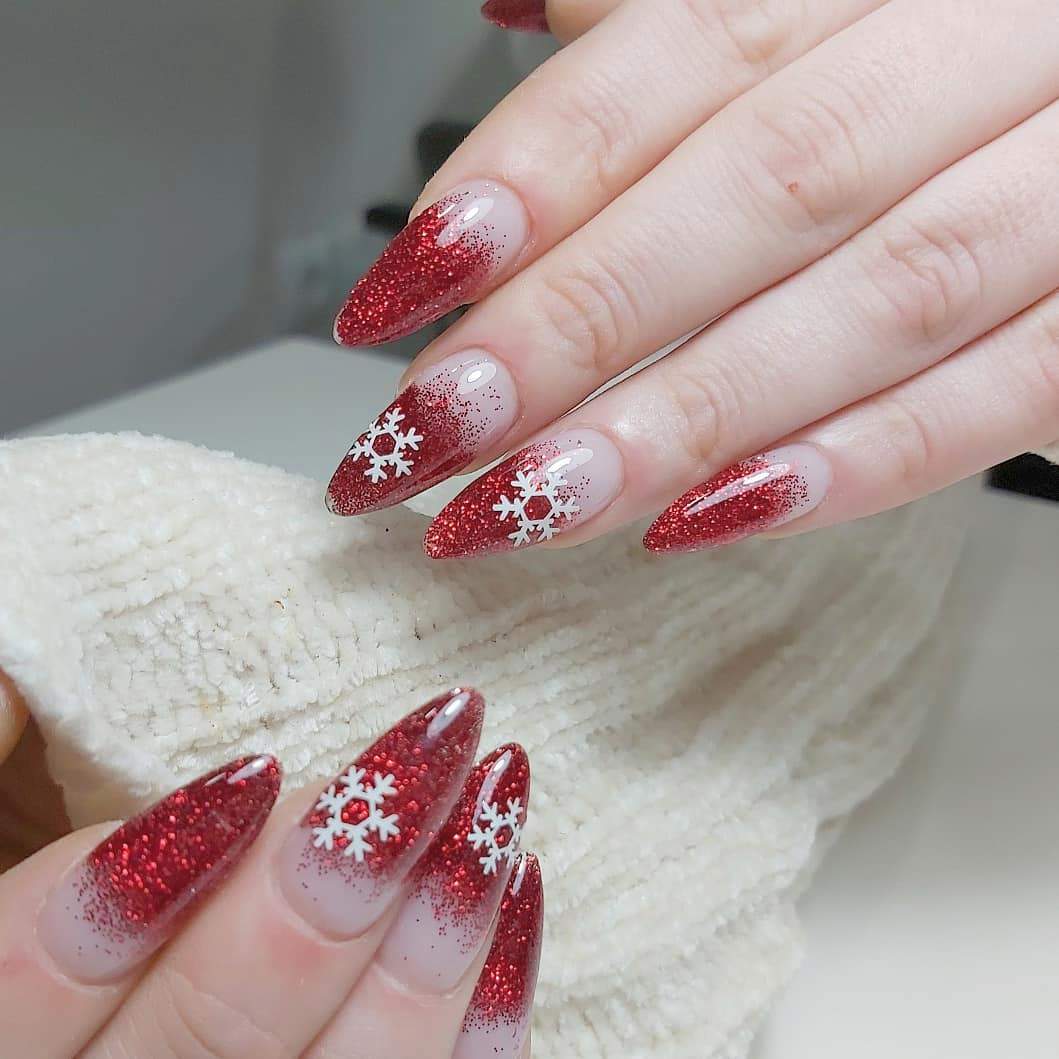 Uñas de Navidad baby boomer