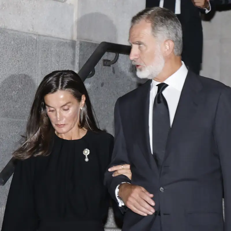 Zarzuela define con una única palabra el encuentro de Felipe y Letizia con el rey Juan Carlos