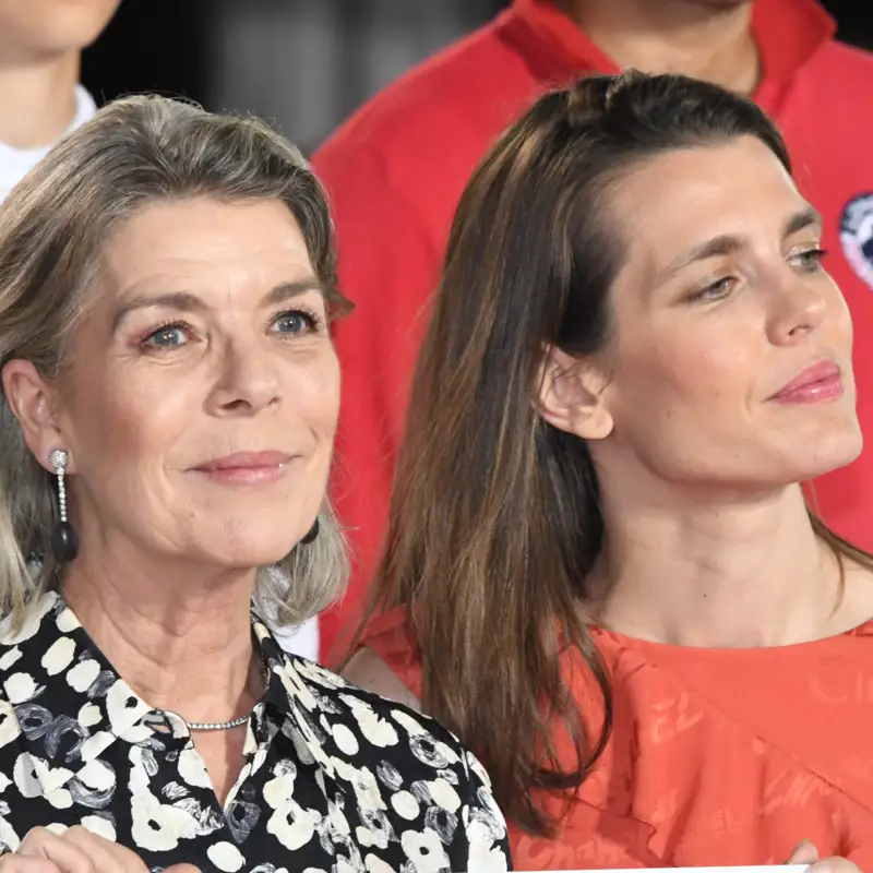 La prensa alemana destapa los motivos del distanciamiento entre Carolina de Mónaco y su hija, Carlota Casiraghi