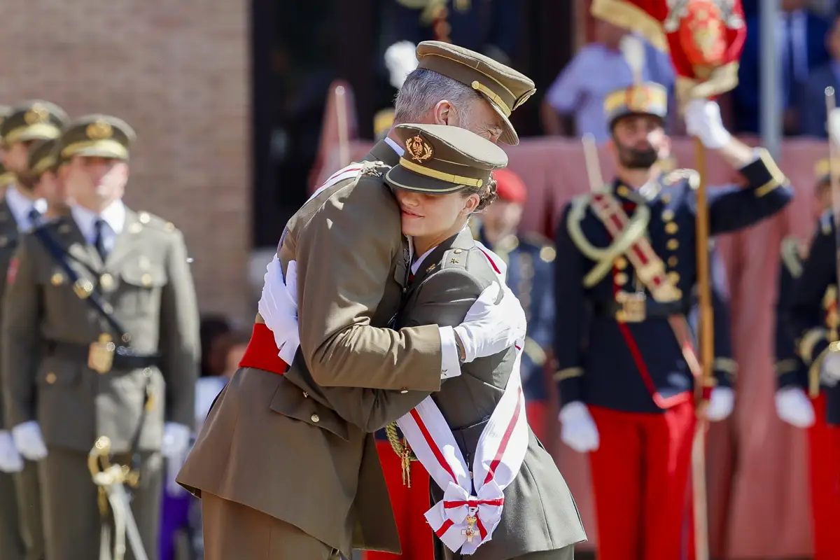 Princesa Leonor y rey Felipe