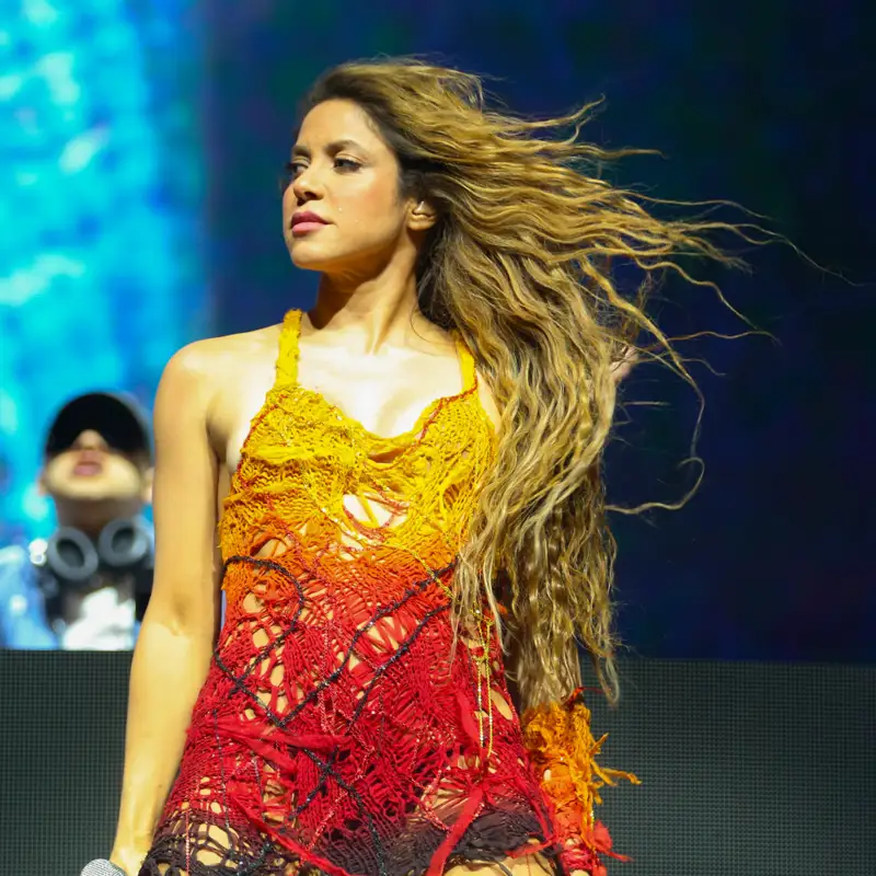 Shakira se va de gira con los lemas de 'Soltera': un psicólogo colombiano analiza el importante significado emocional de la letra de la canción