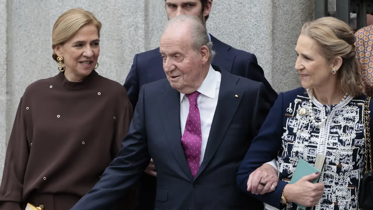 Cristina, Juan Carlos y Elena