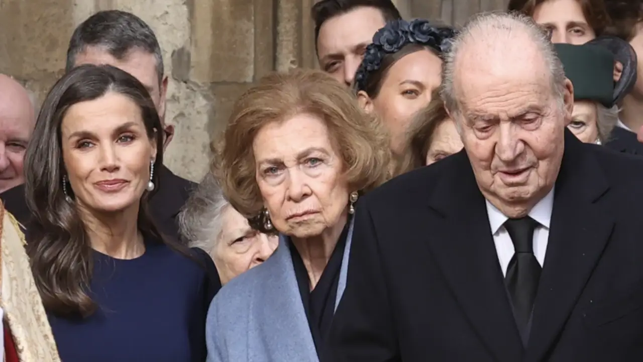 Letizia, Sofía, Juan Carlos y Felipe