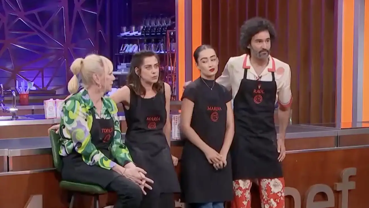 Los concursantes de ‘MasterChef Celebrity’ reaccionan atónitos a la inusual decisión del jurado sobre el expulsado de ayer