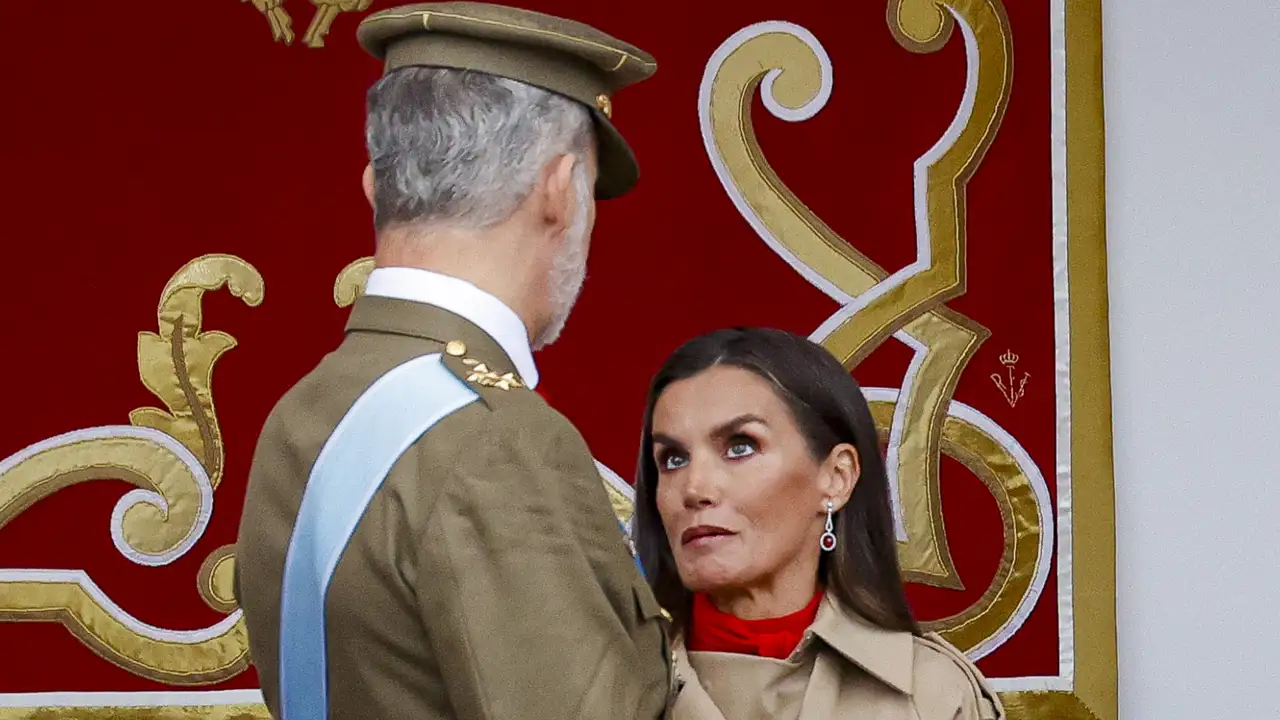 El enfado de la reina Letizia que ha empañado el Día de la hispanidad ante la mirada atónita de Felipe y Leonor