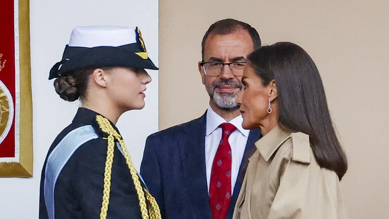 Una experta en protocolo sentencia la imagen de la reina Letizia en el Día de la Hispanidad