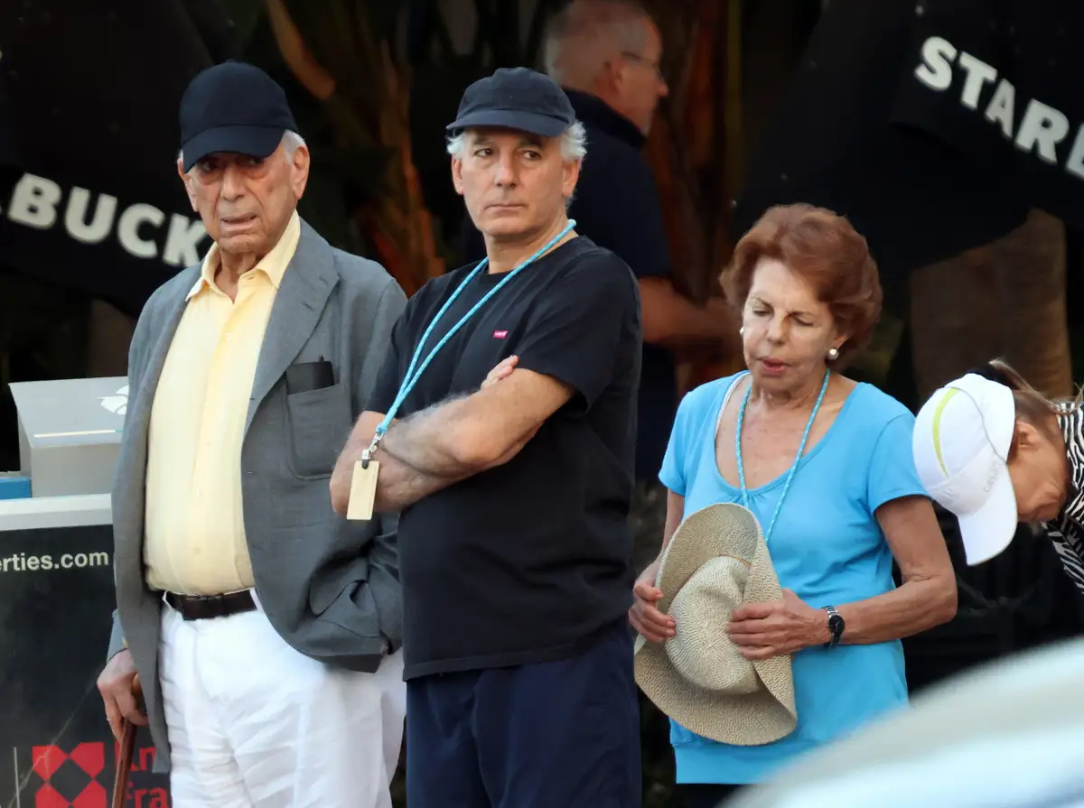 Mario Vargas Llosa, Patricia y Álvaro