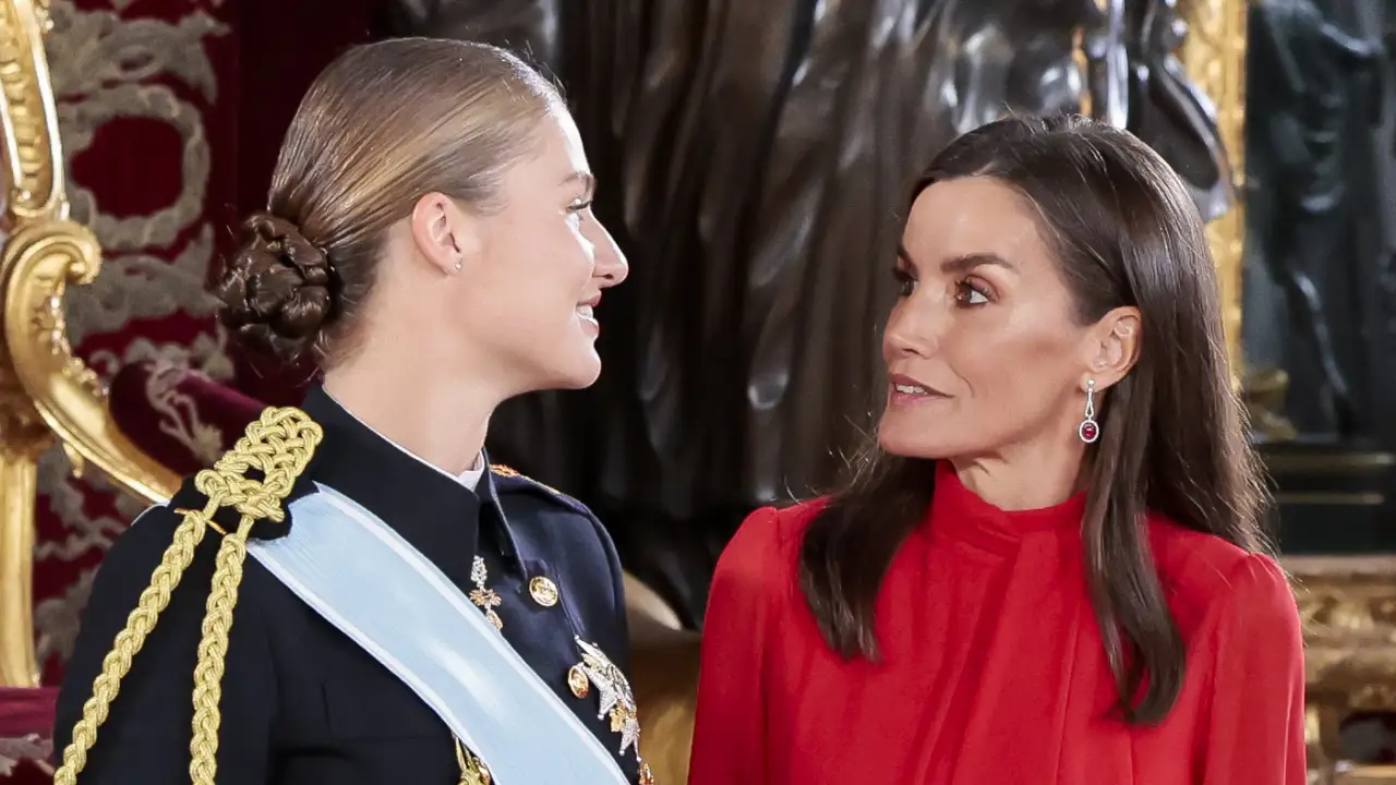 María José Gómez Verdú, experta en protocolo, revela la principal de diferencia entre la reina Letizia y la princesa Leonor