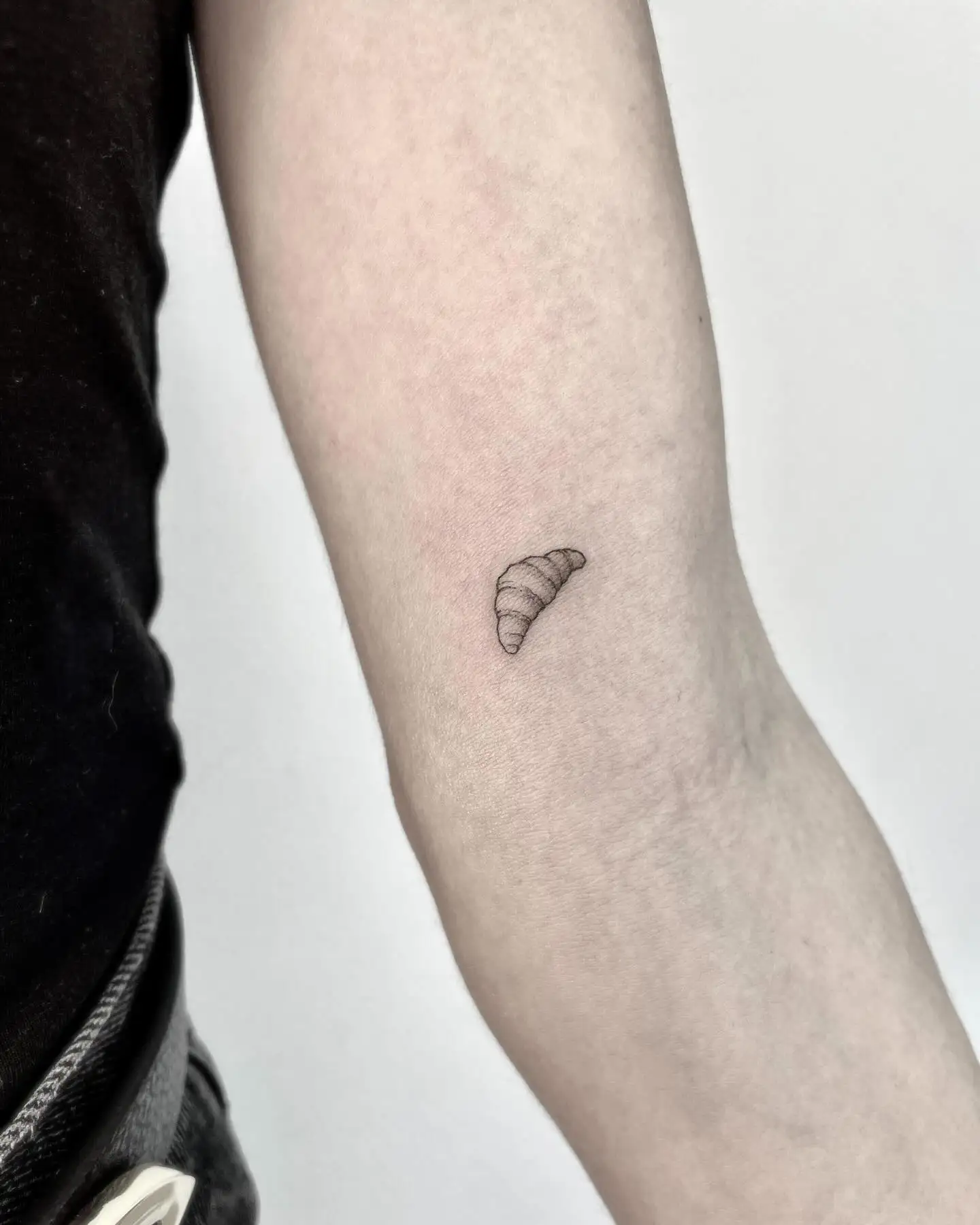 10 tatuajes elegantes que arrasan en 2024: