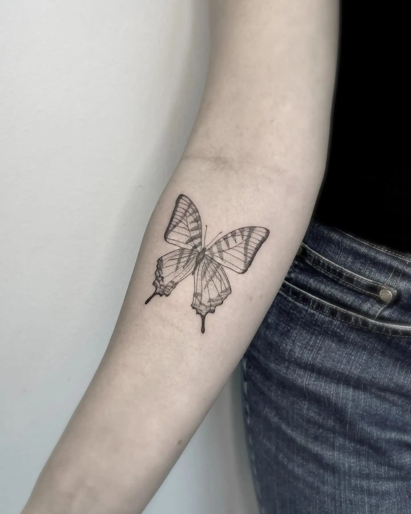 10 tatuajes elegantes que arrasan en 2024: