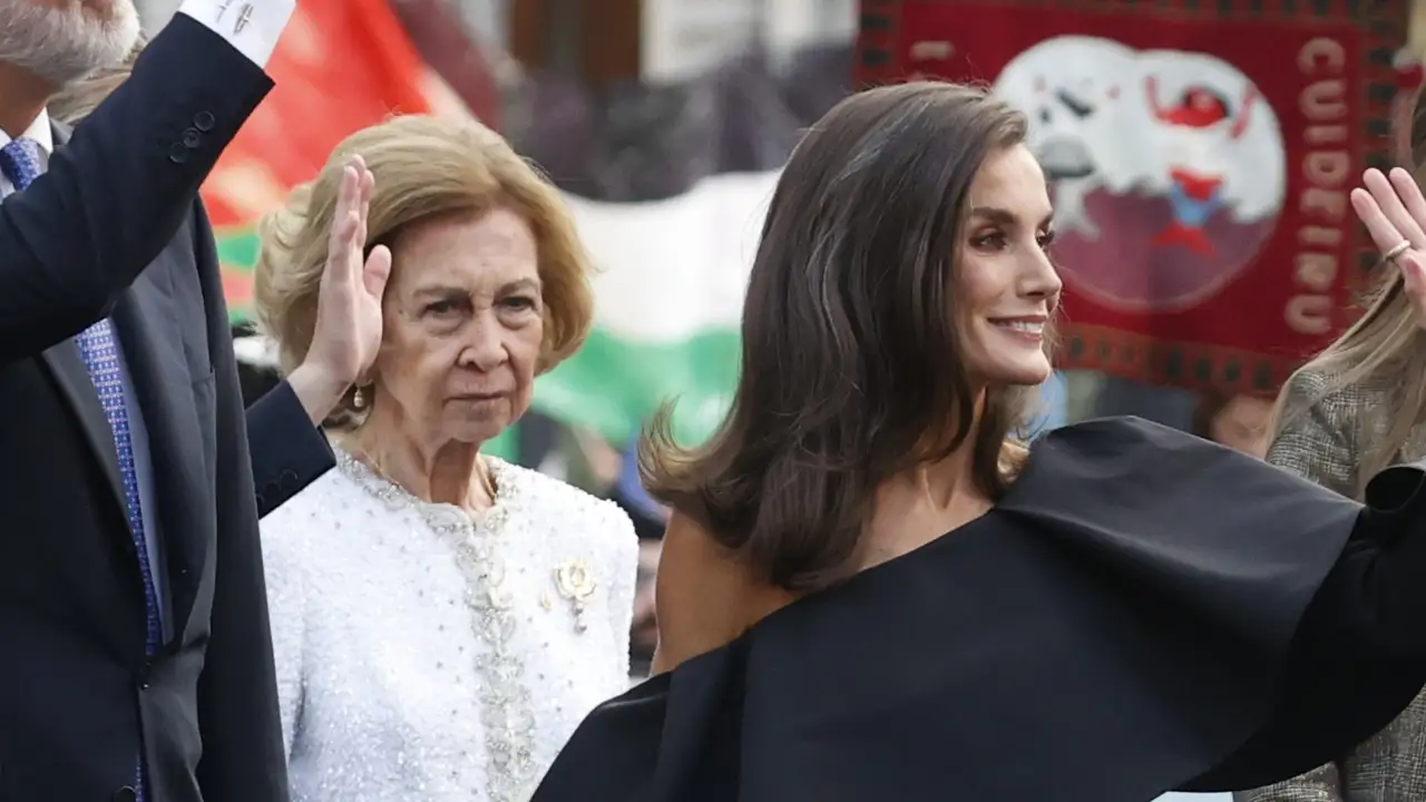 El gesto totalmente inesperado de Letizia con la reina Sofía en los Premios Princesa de Asturias