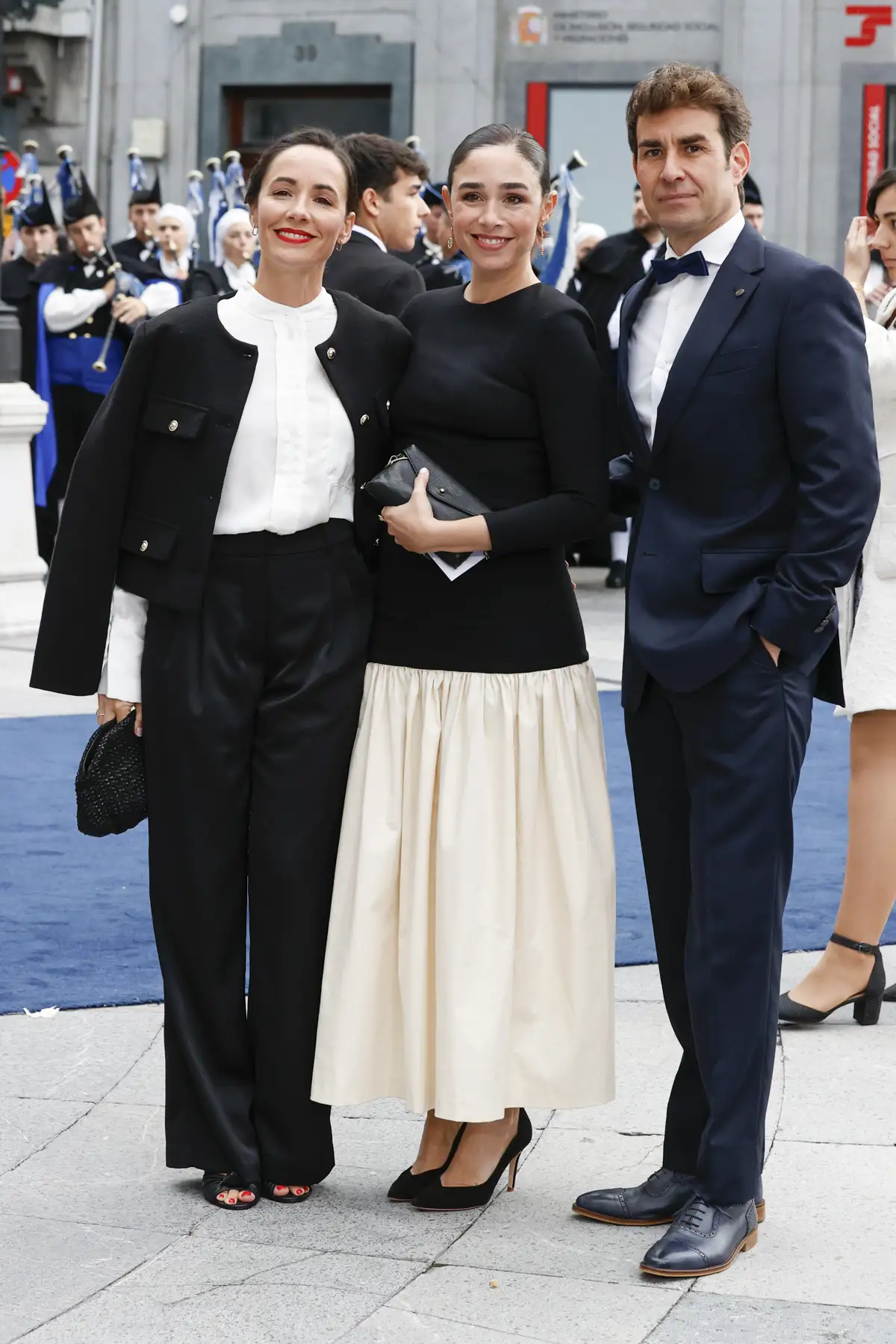 María, Candela Serrat y Daniel Muriel