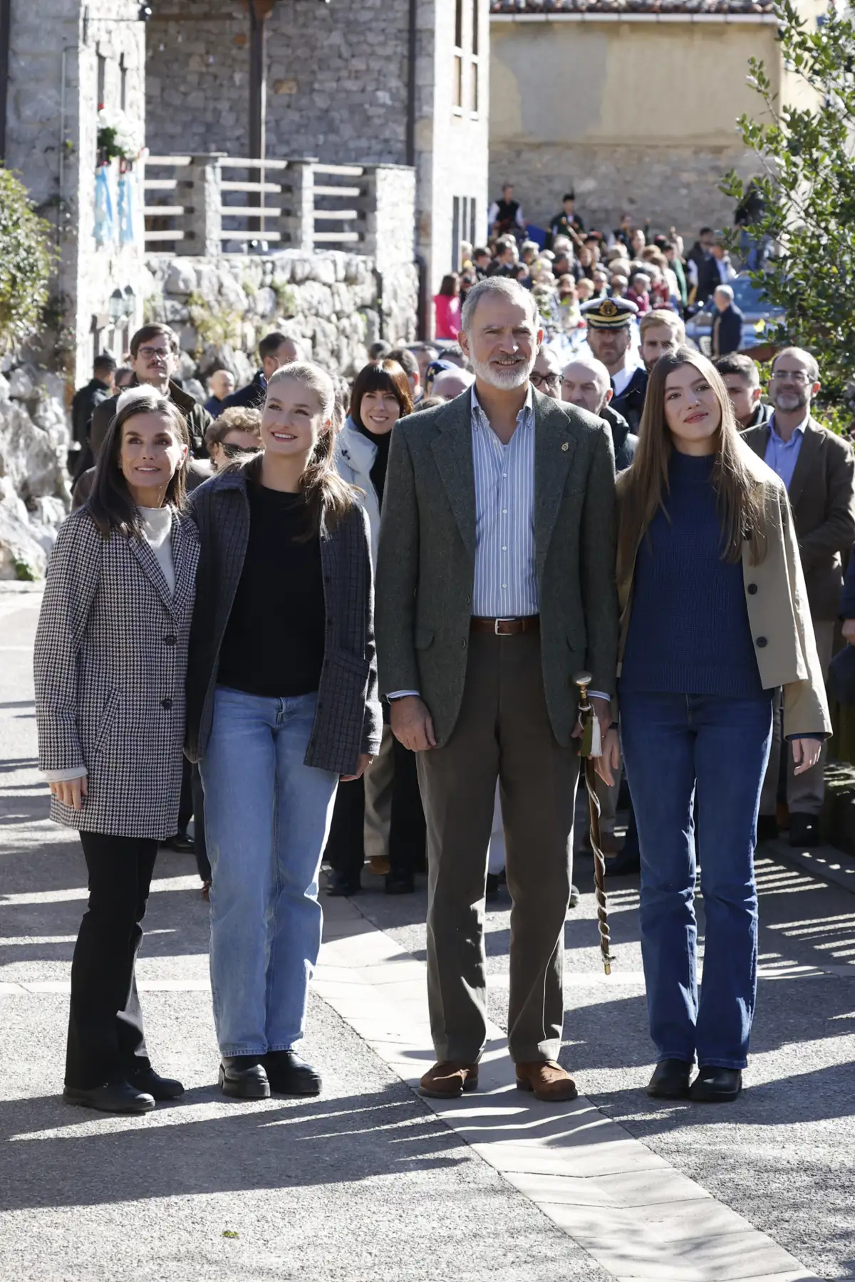 Leonor, Letizia, Sofía y Felipe en Pueblo Ejemplar 2024