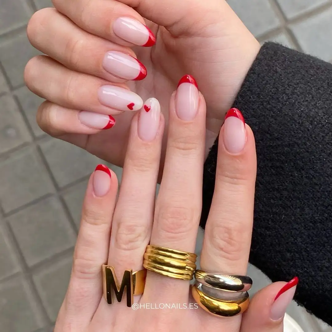 Manicura con detalle