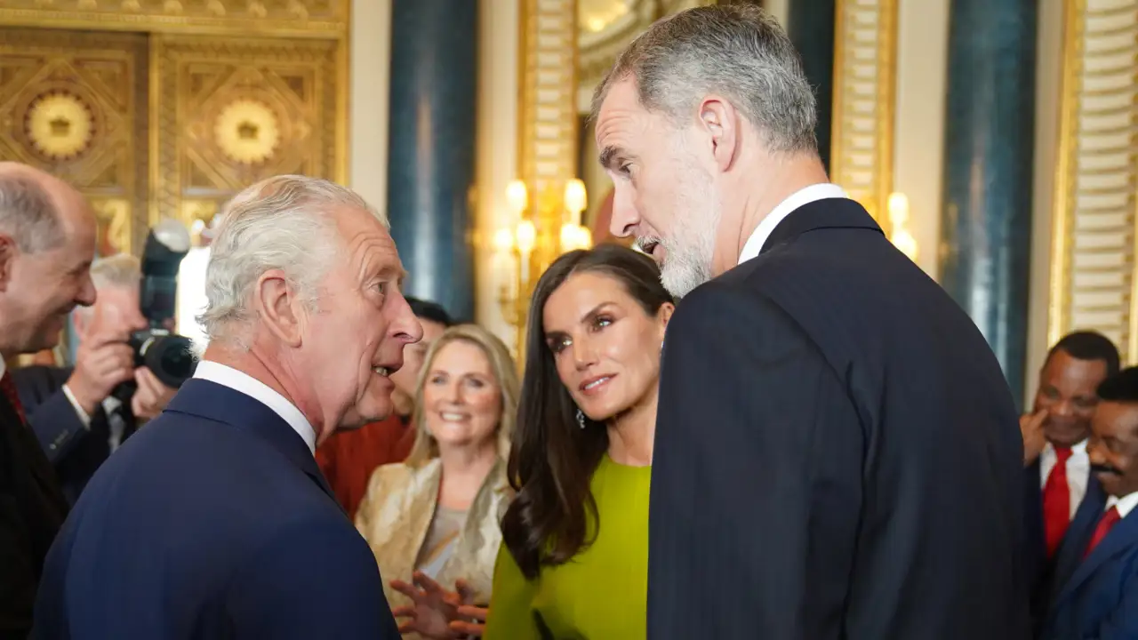 Carlos III, Felipe y Letizia