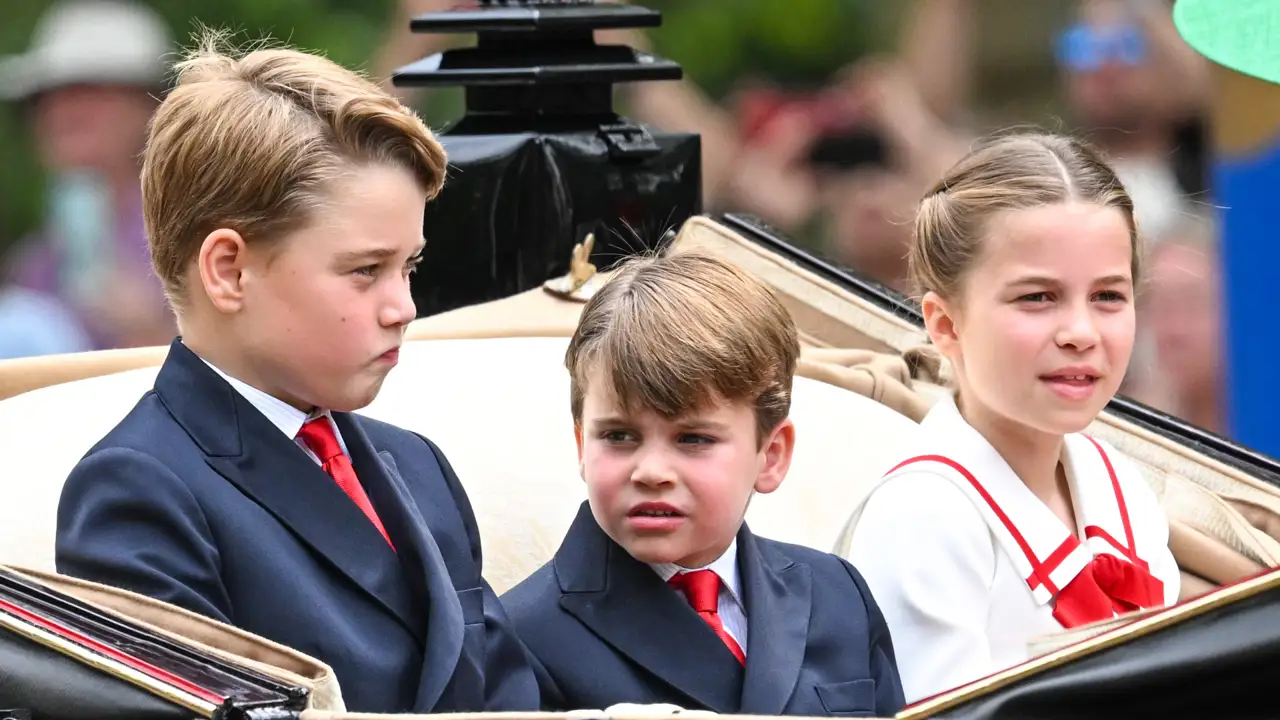 George, Charlotte y Louis: cómo su inocencia ha sido el oxígeno de Guillermo y Kate Middleton en sus peores meses