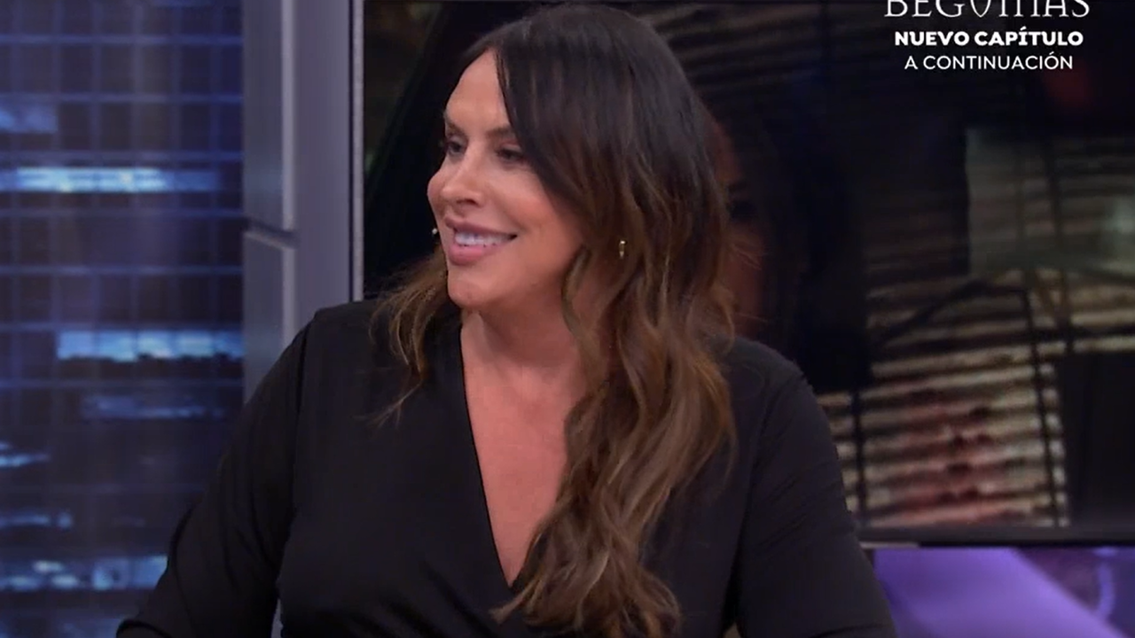 Karla Sofía Gascón para los pies a Pablo Motos nada más llegar a 'El Hormiguero' con 2 contundentes zascas