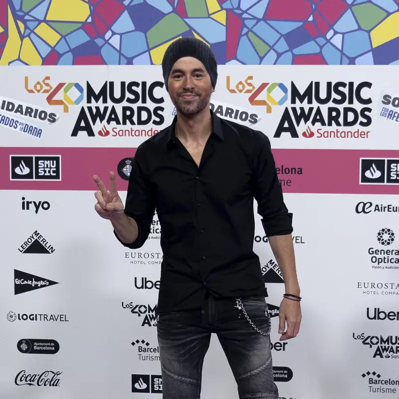 Enrique Iglesias habla como nunca sobre la relación con sus hijos y planes de futuro en la música