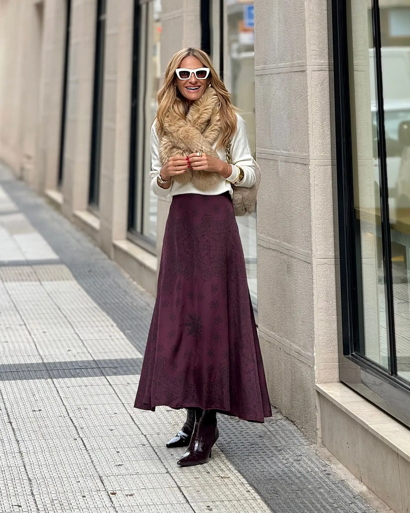 Falda midi