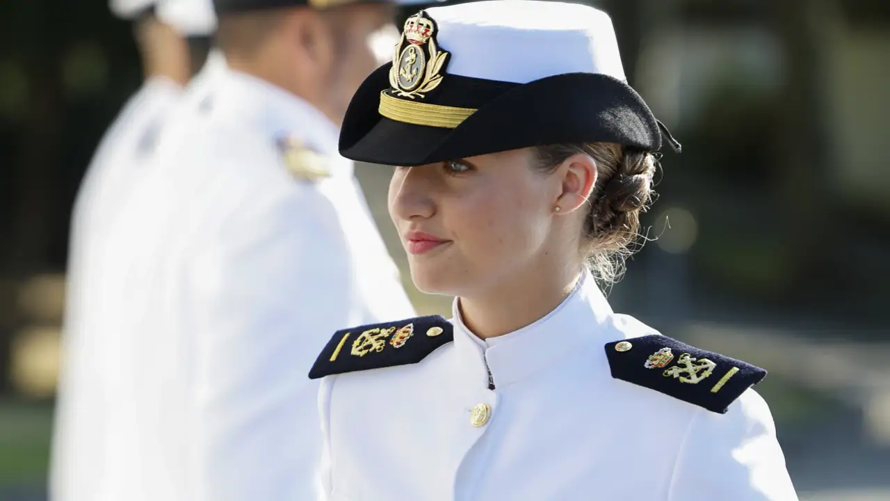 La princesa Leonor se salta las férreas normas de la Escuela Naval Militar de Marín