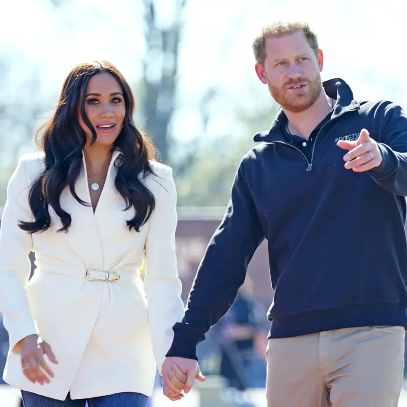 La prensa británica destapa el verdadero motivo por el que Meghan Markle no ha acompañado al príncipe Harry a Canadá