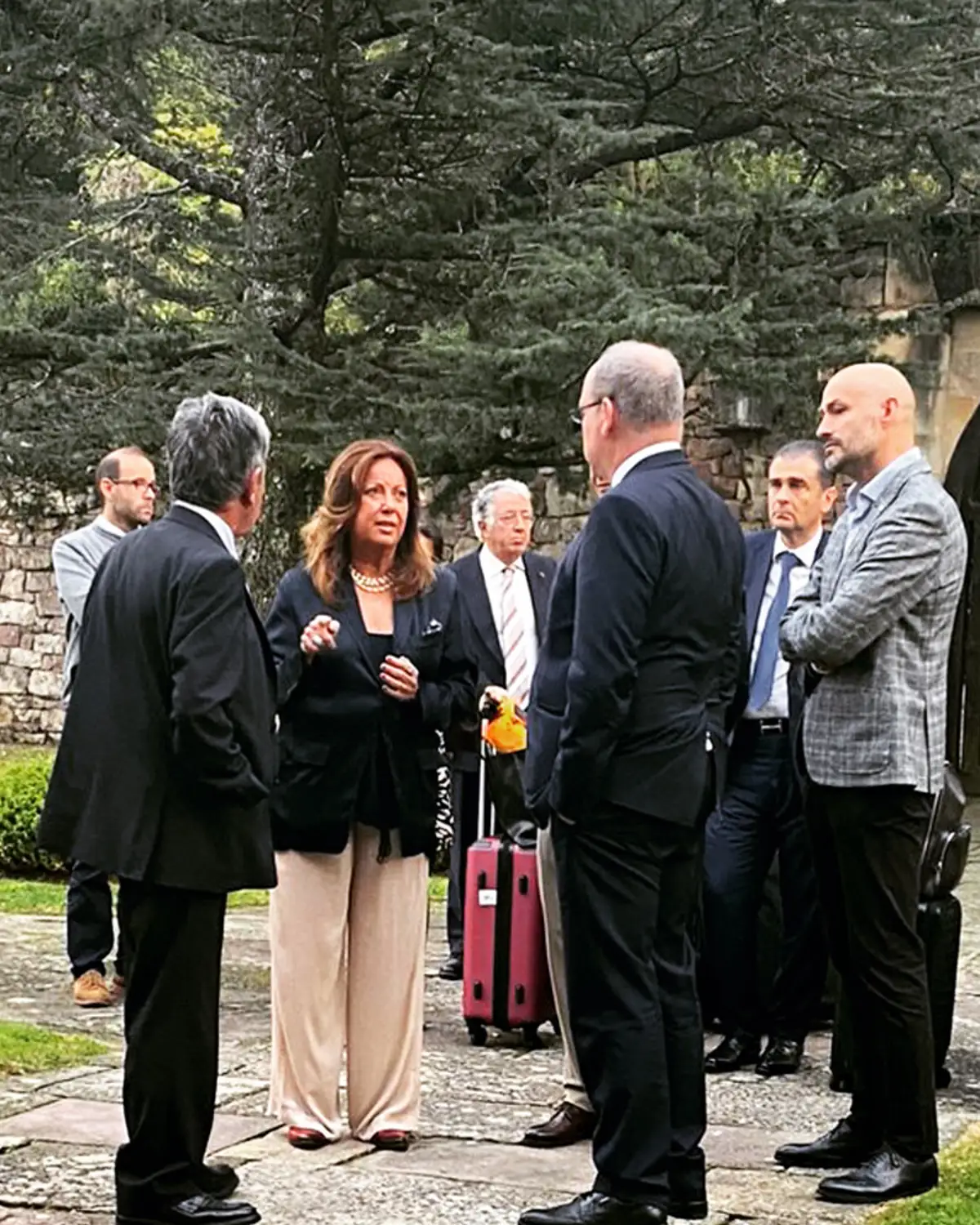 Alberto de Mo´naco y Malales Marti´nez Canut en el Palacio de la Helguera, en Cantabria