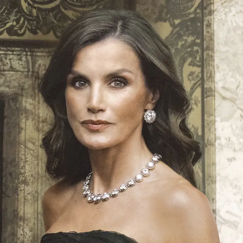 La prensa extranjera ensalza el retrato de la reina Letizia por Annie Leibovitz y lo define con solo dos adjetivos