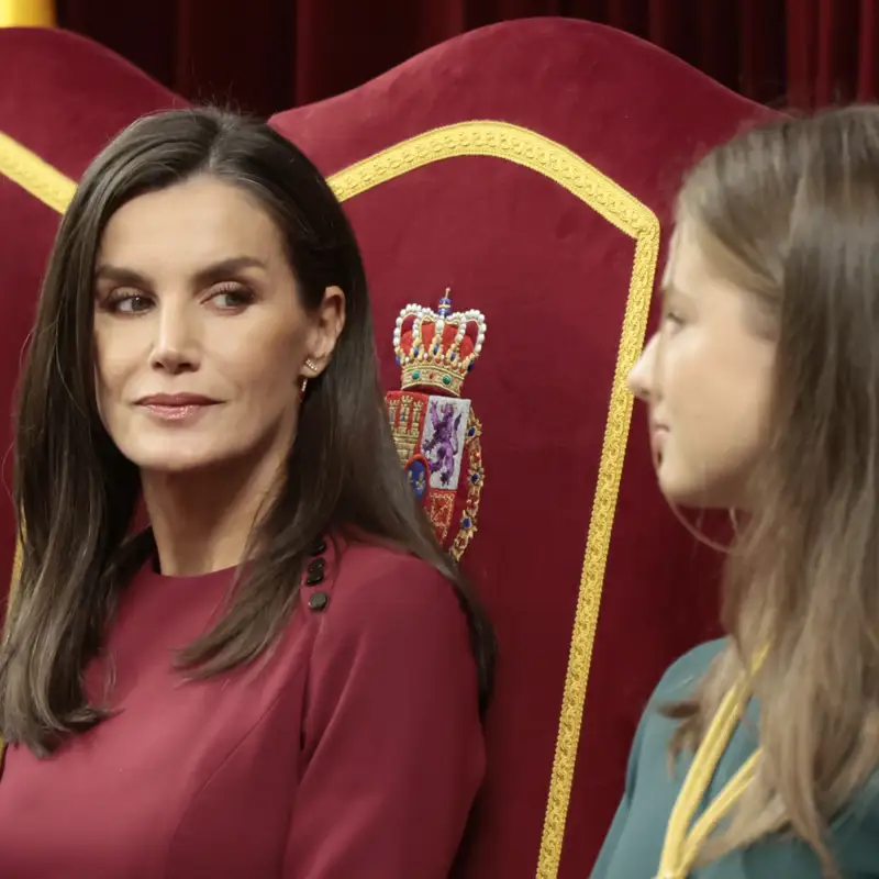 El entorno de Letizia revela su preocupación por el estilo de vida de su hija Leonor: “Le gustaría verla en otro tipo de ambiente”