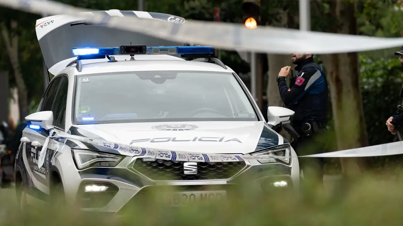 Un preso intenta fugarse con ayuda en Granada: 70 familiares lo esperaban en el Hospital