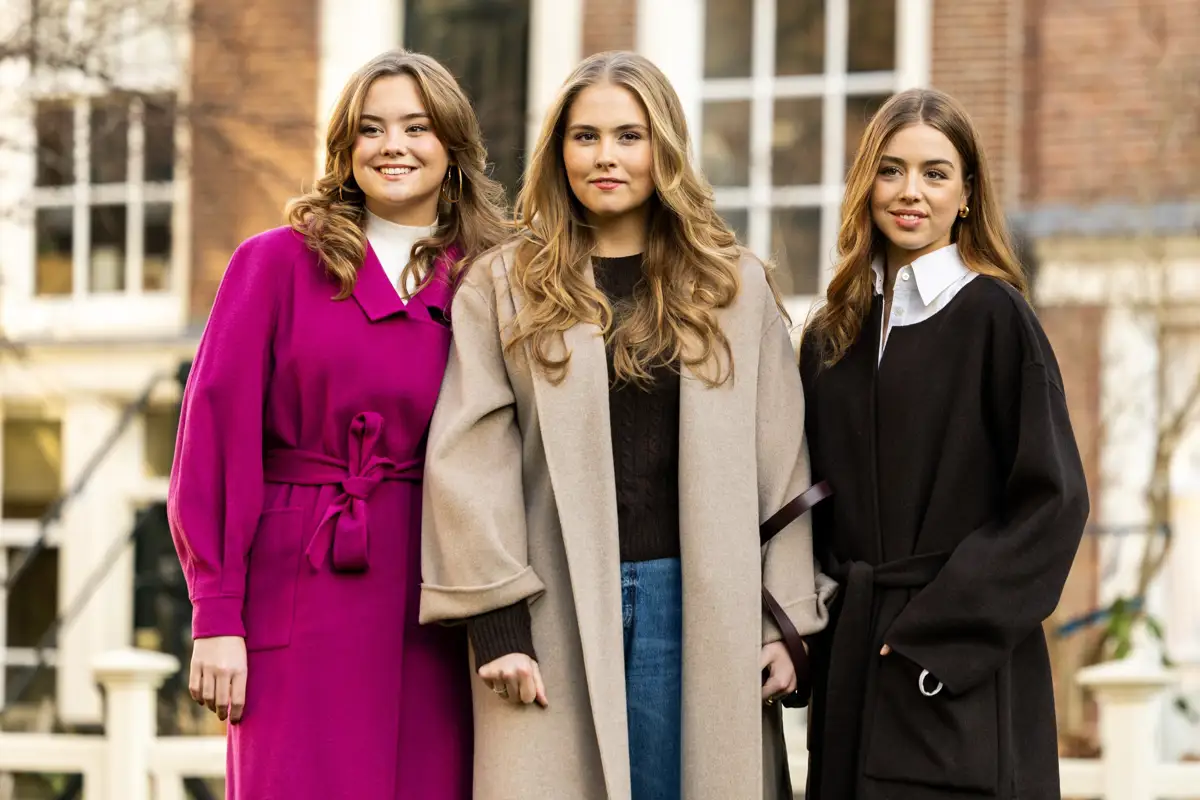 Ariane, Amalia y Alexia de Holanda