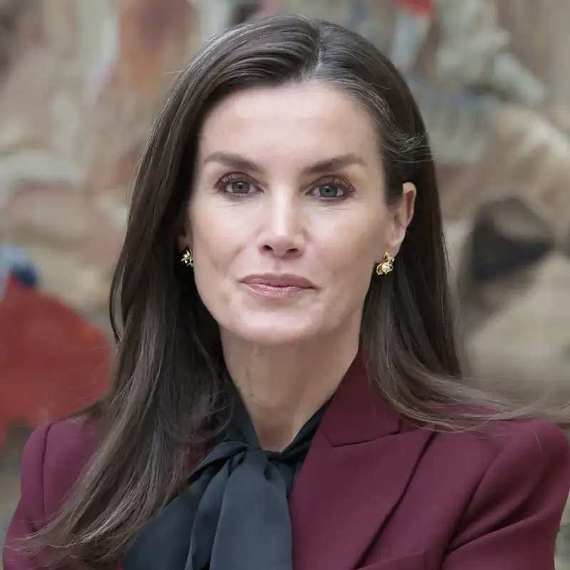 Salen a la luz las llamadas privadas de la reina Letizia, fuera de la agenda de Zarzuela y con intermediarios