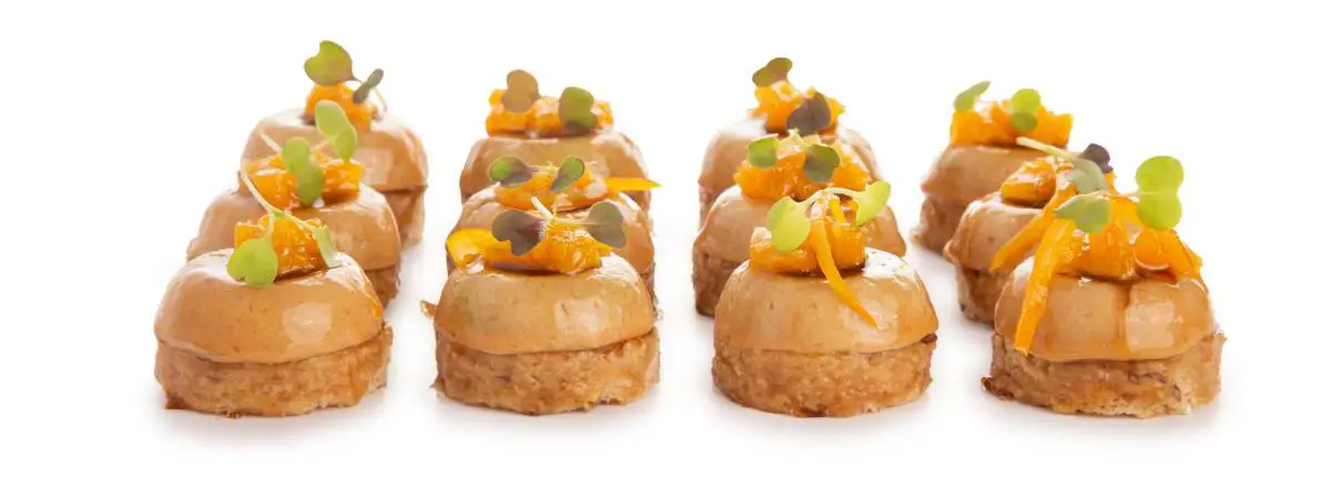 SAVARIN DE PARFAIT DE PATO Y FOIE CON GELÉ DE VERMOUTH