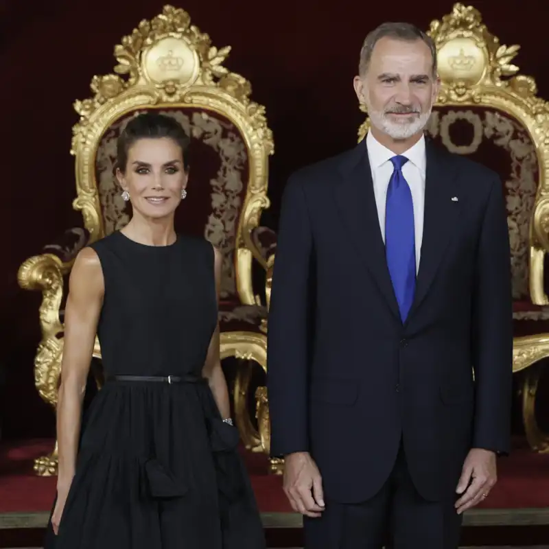 La prensa alemana muy tajante con la felicitación navideña de los reyes Felipe y Letizia: “La foto no transmite…”