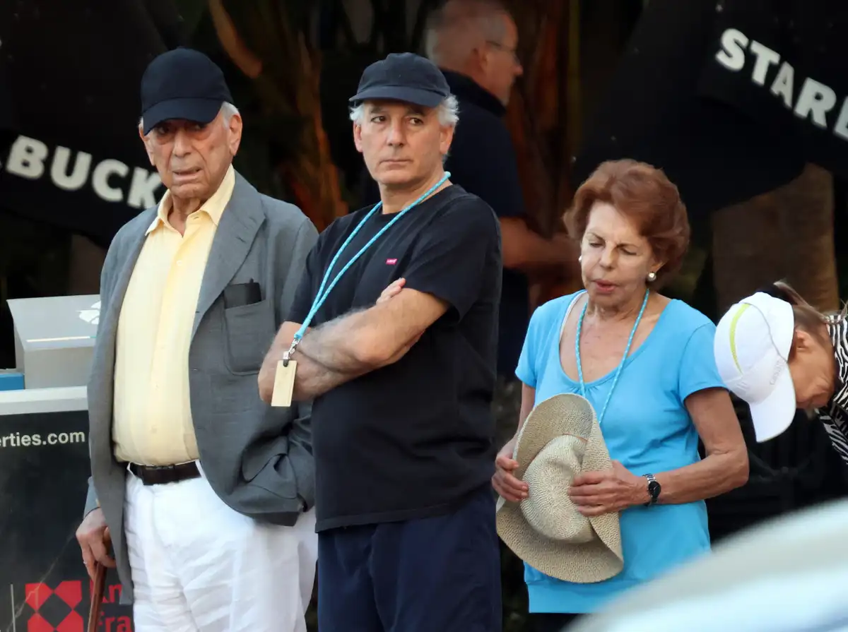 Mario Vargas Llosa, Patricia y Álvaro