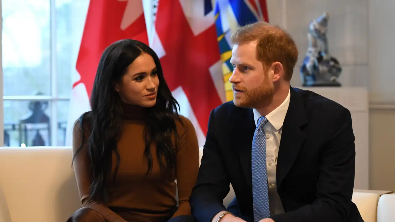 https://content20.lecturas.com/medio/2024/12/24/el-principe-harry-y-meghan-markle_c02daac8_018_241224124721_1280x720.webp